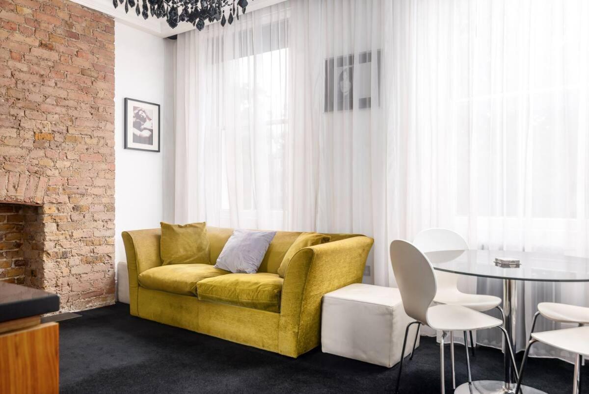 Award-Winning Designer Apartment ロンドン エクステリア 写真
